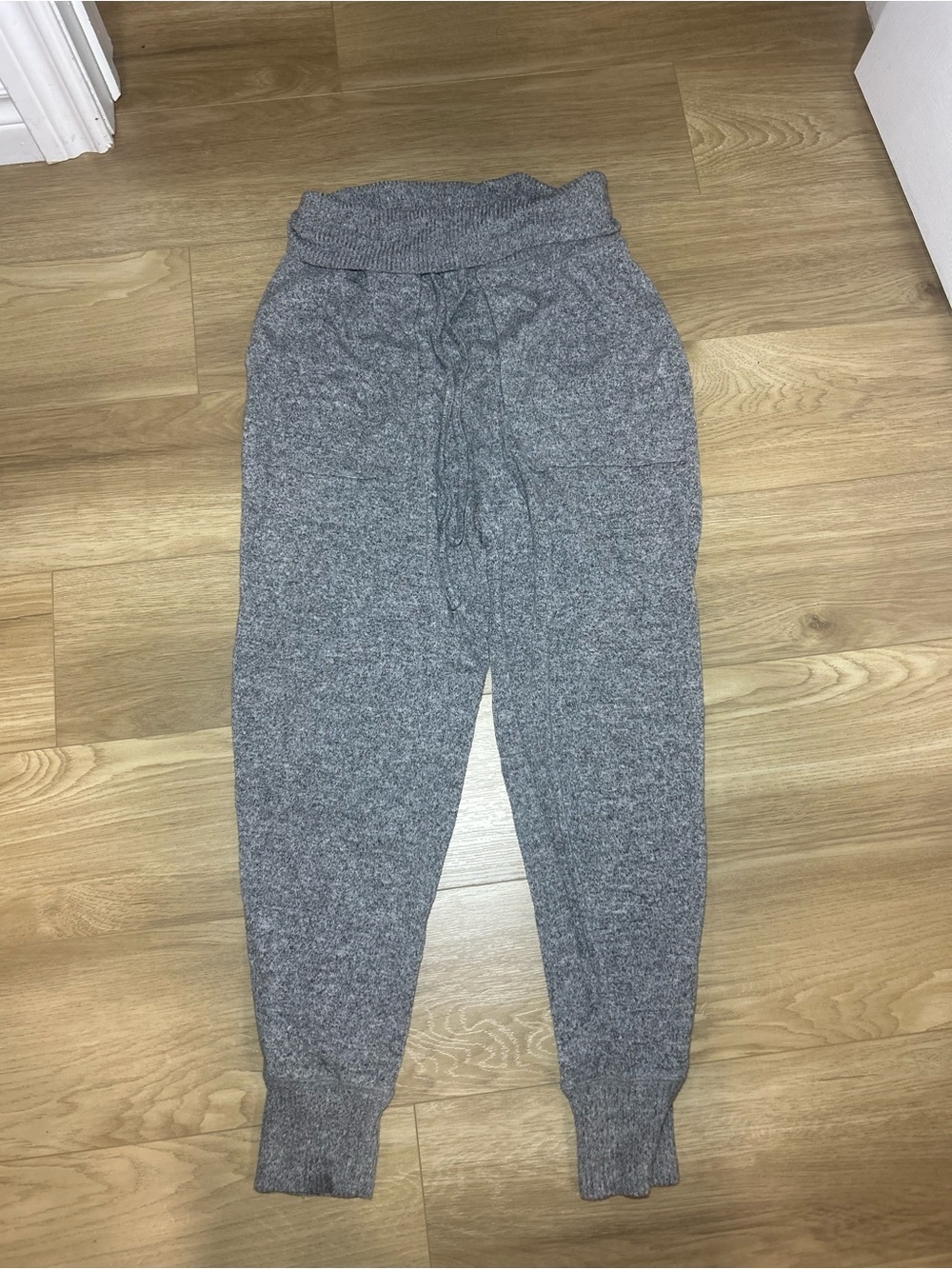 aerie Gray Ribbed Hooded Pullover